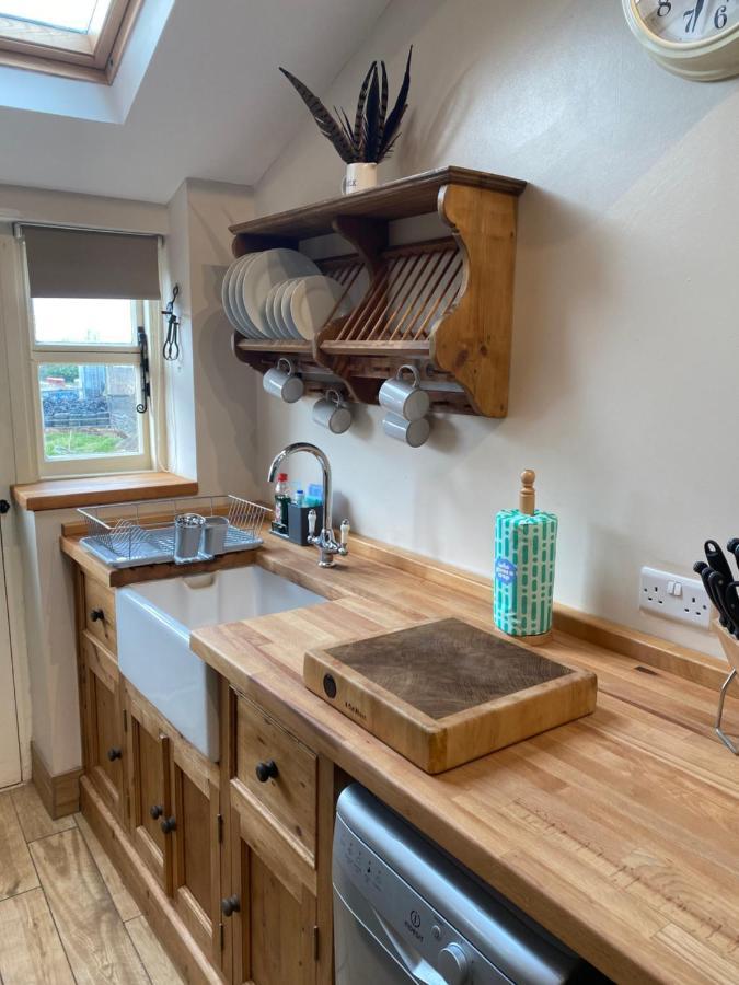 Spaniel Cottage With Views Of Ham Hill, Stoke Sub Hamdon Martock Bagian luar foto