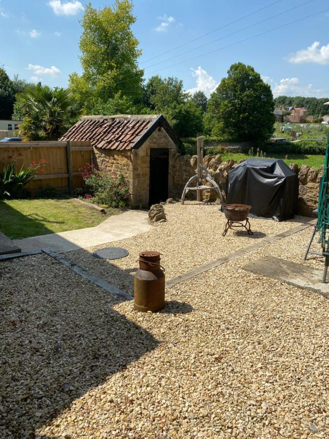 Spaniel Cottage With Views Of Ham Hill, Stoke Sub Hamdon Martock Bagian luar foto