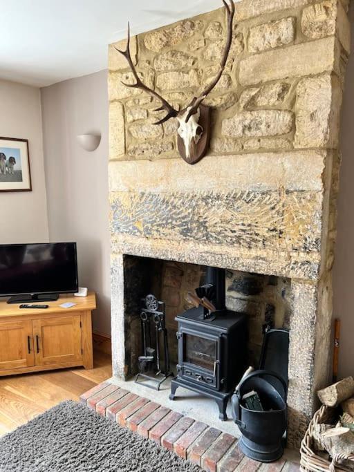 Spaniel Cottage With Views Of Ham Hill, Stoke Sub Hamdon Martock Bagian luar foto